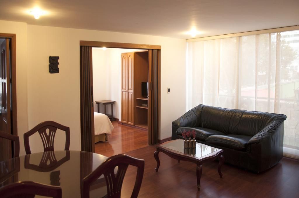 بوغوتا Apartaestudios Los Andes الغرفة الصورة