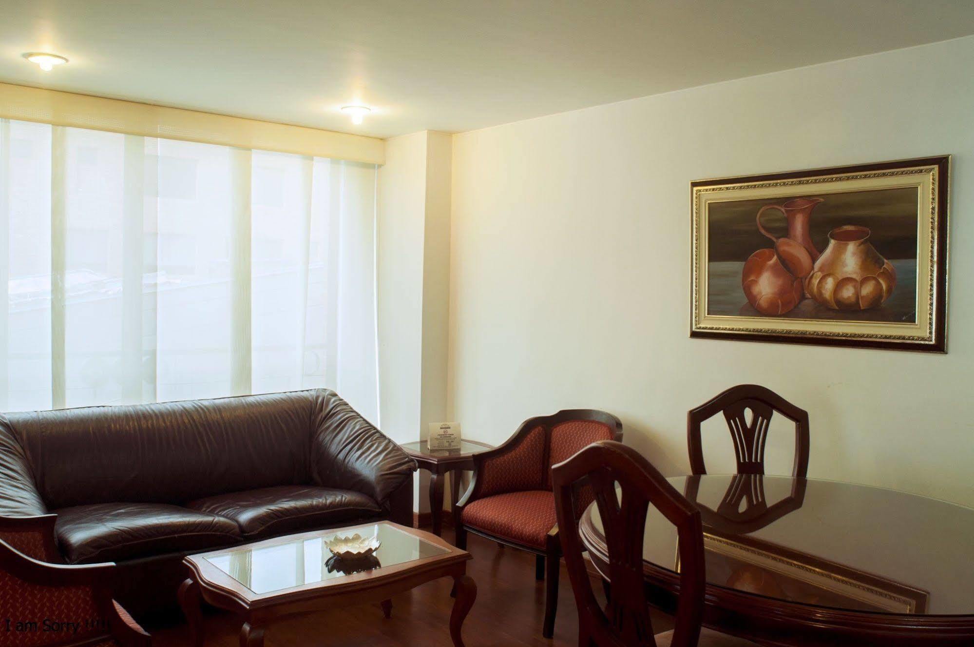 بوغوتا Apartaestudios Los Andes المظهر الخارجي الصورة